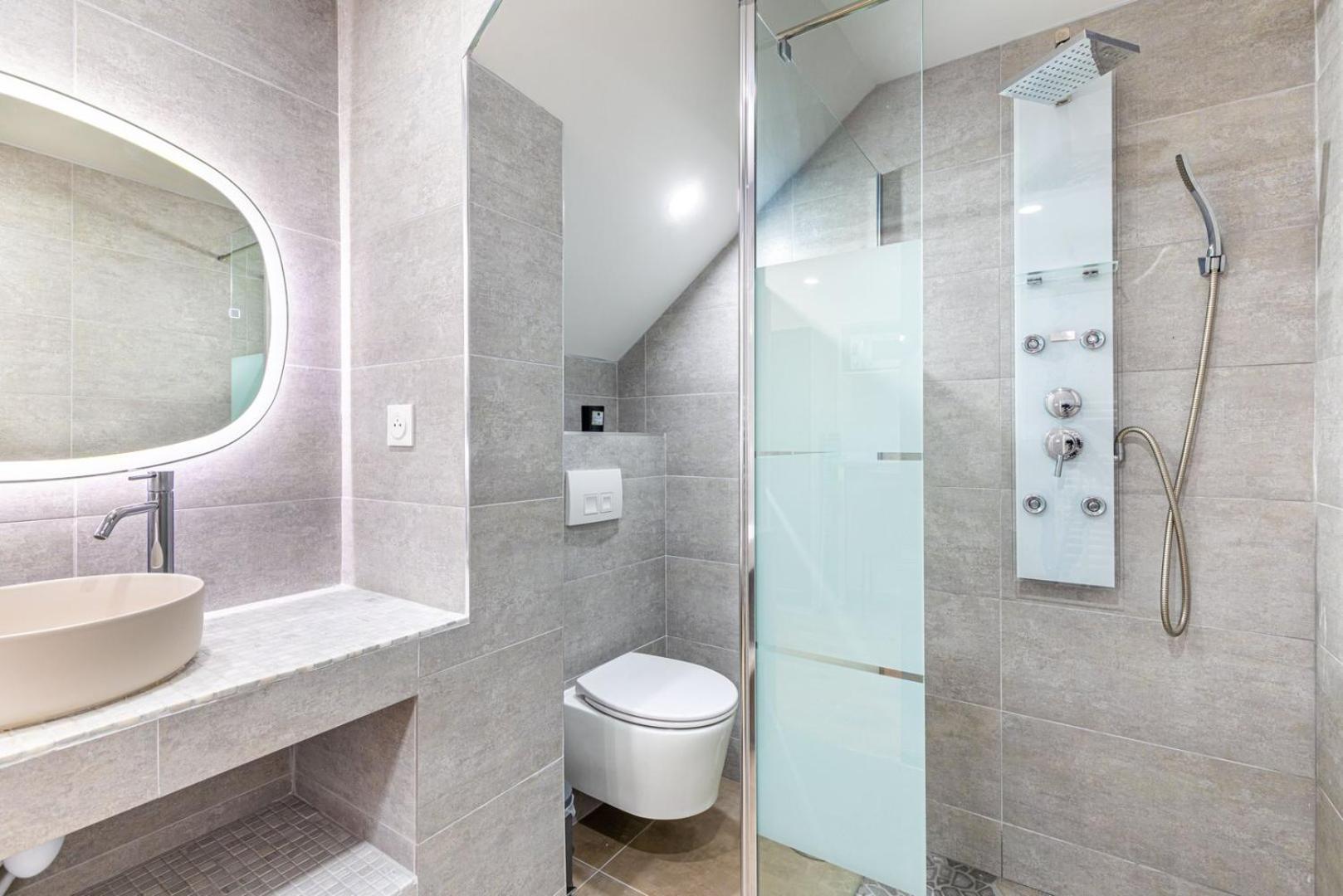 Guestready - Marvel Magic Near Disneyland Apartment *